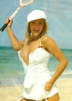 Nina Carter